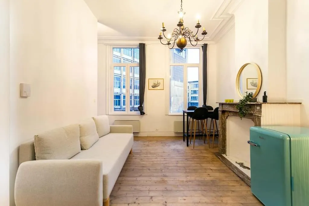Blue Lagoon In The City Apartment Antwerp