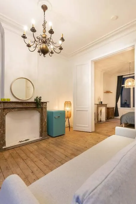 Blue Lagoon In The City Apartment Antwerp