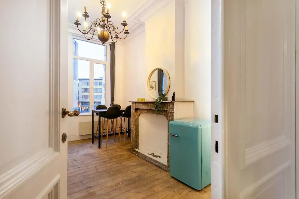 Blue Lagoon In The City Apartment Antwerp Belgium