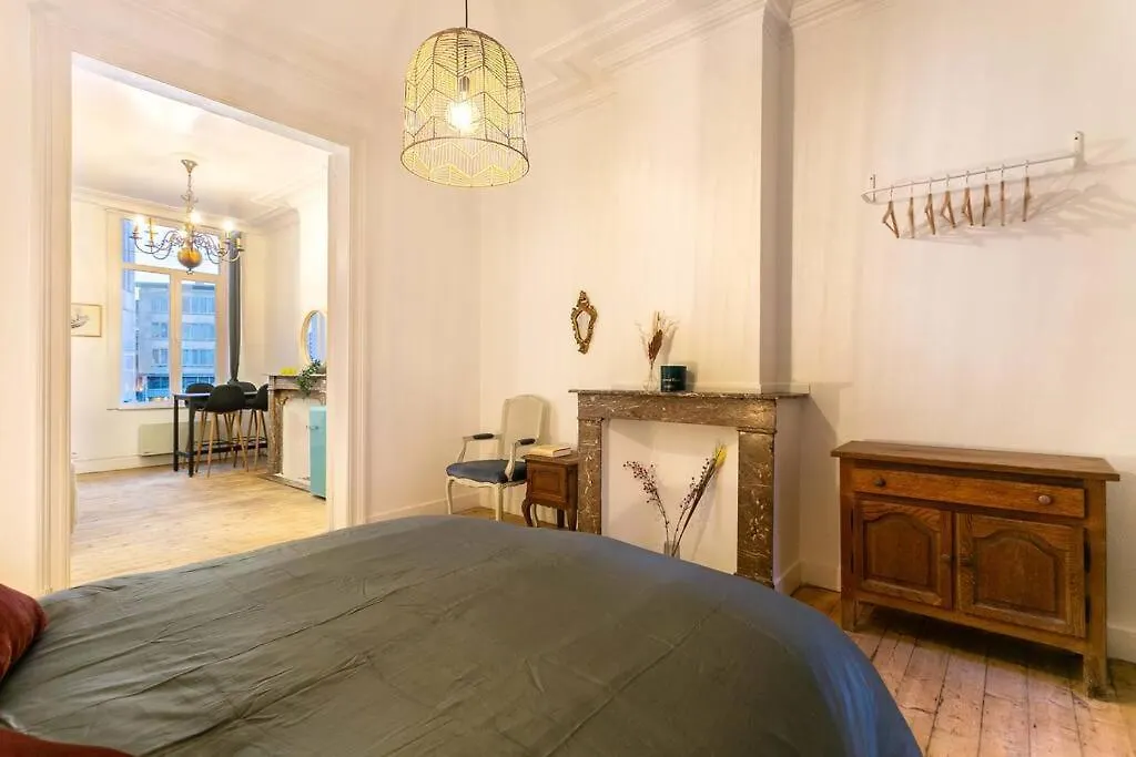 Blue Lagoon In The City Apartment Antwerp